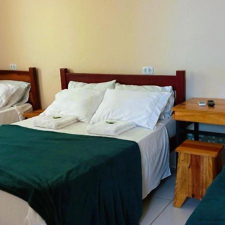 Hotel Recanto Verde Teresina de Goias 外观 照片